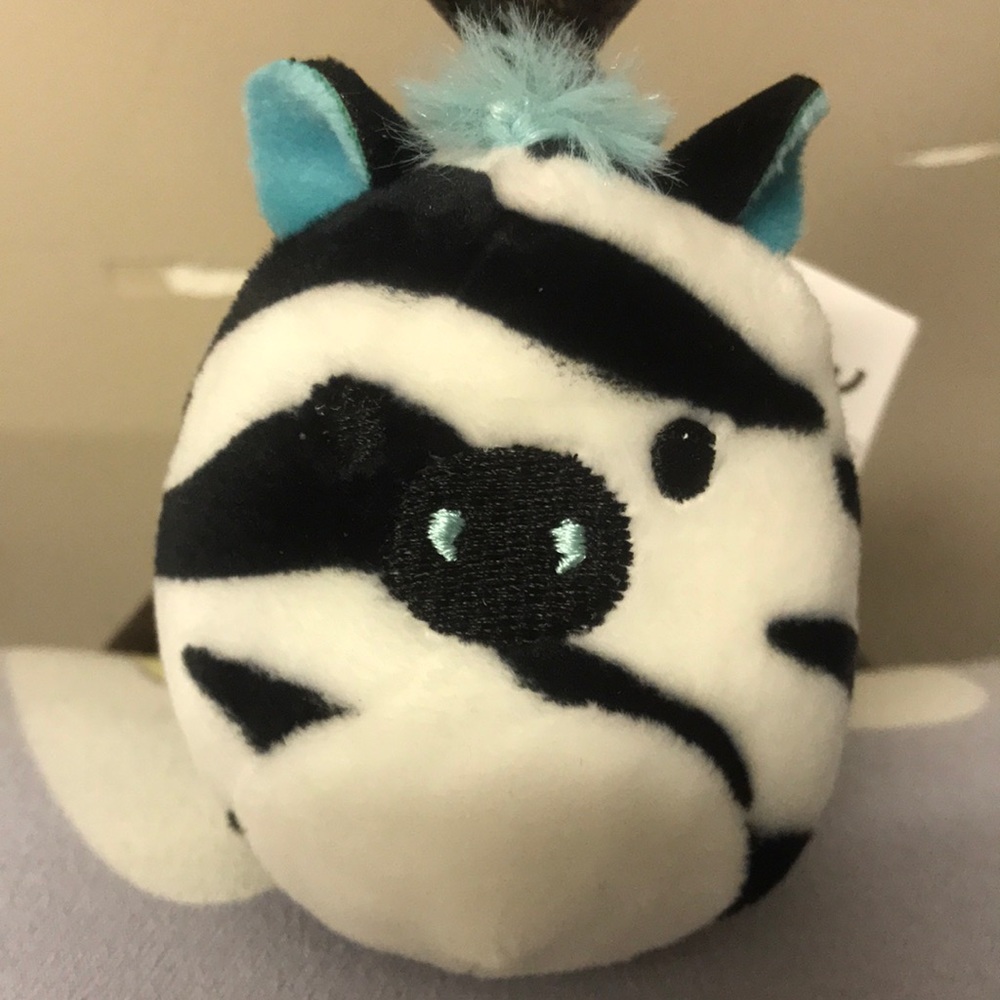 (3 for 40$)Zebra squishmellow micromellow